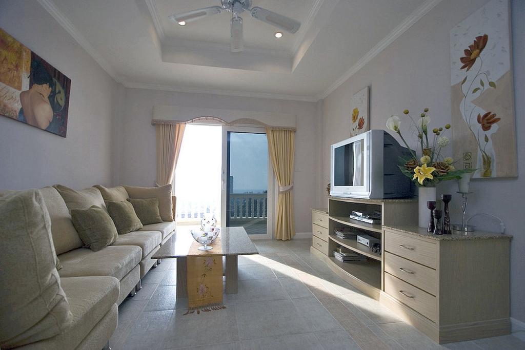 Eden Resort Karon Exterior photo